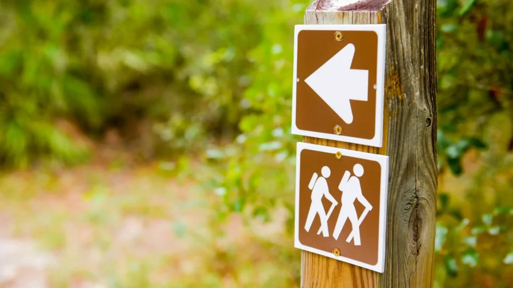 Los retos de construir rutas de senderismo​